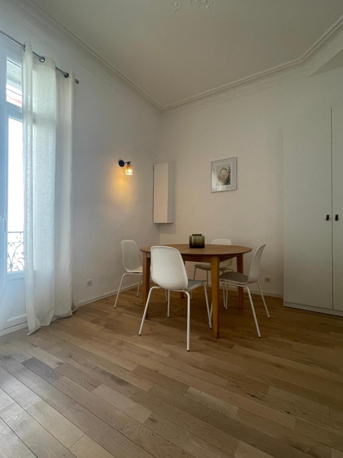Apt Climatise A 5 Min A Pied De La Gare Saint Roch Mtp Appartement Montpellier