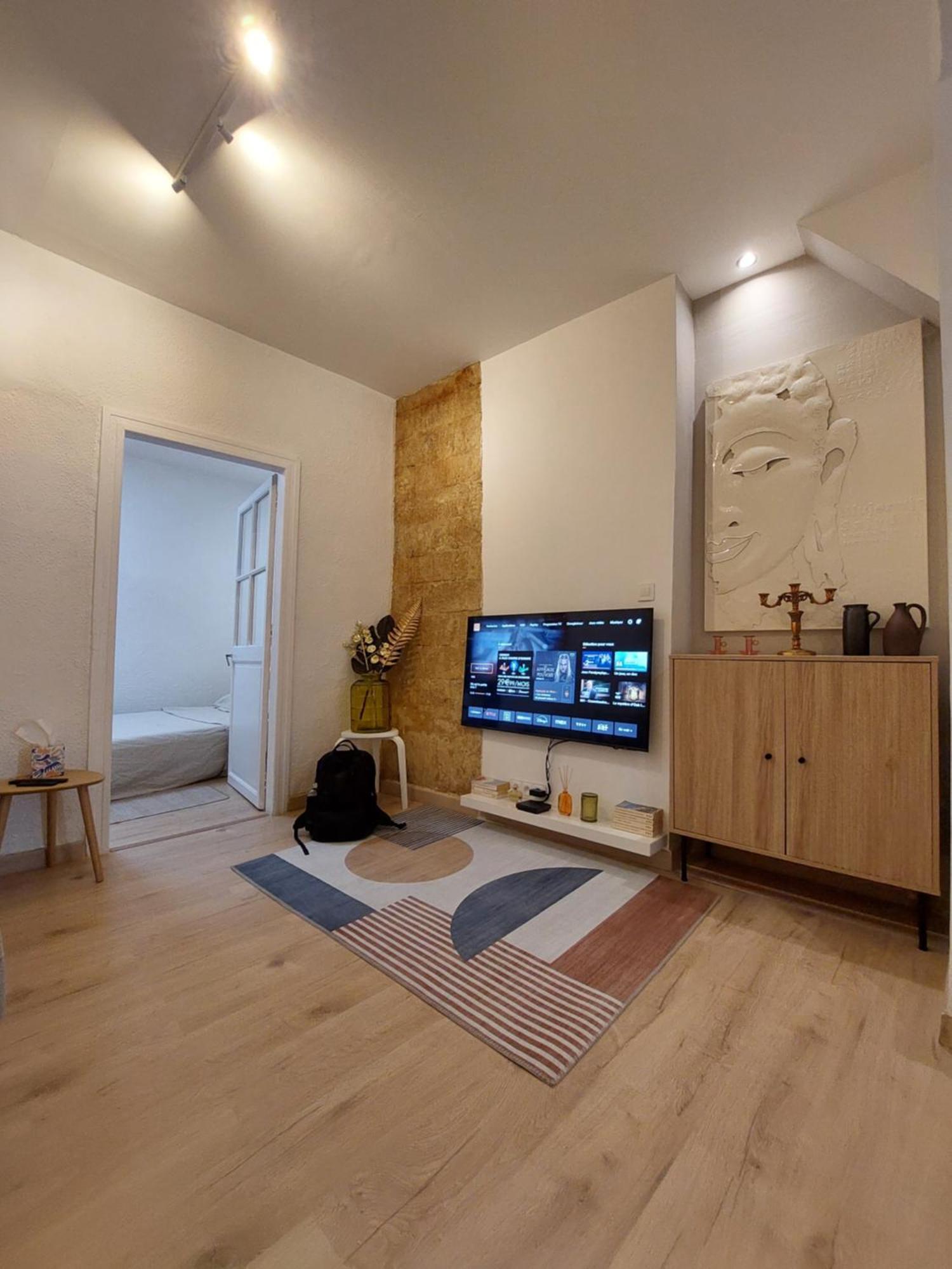 Apartamento De Charme Au Coeur De Montpellier