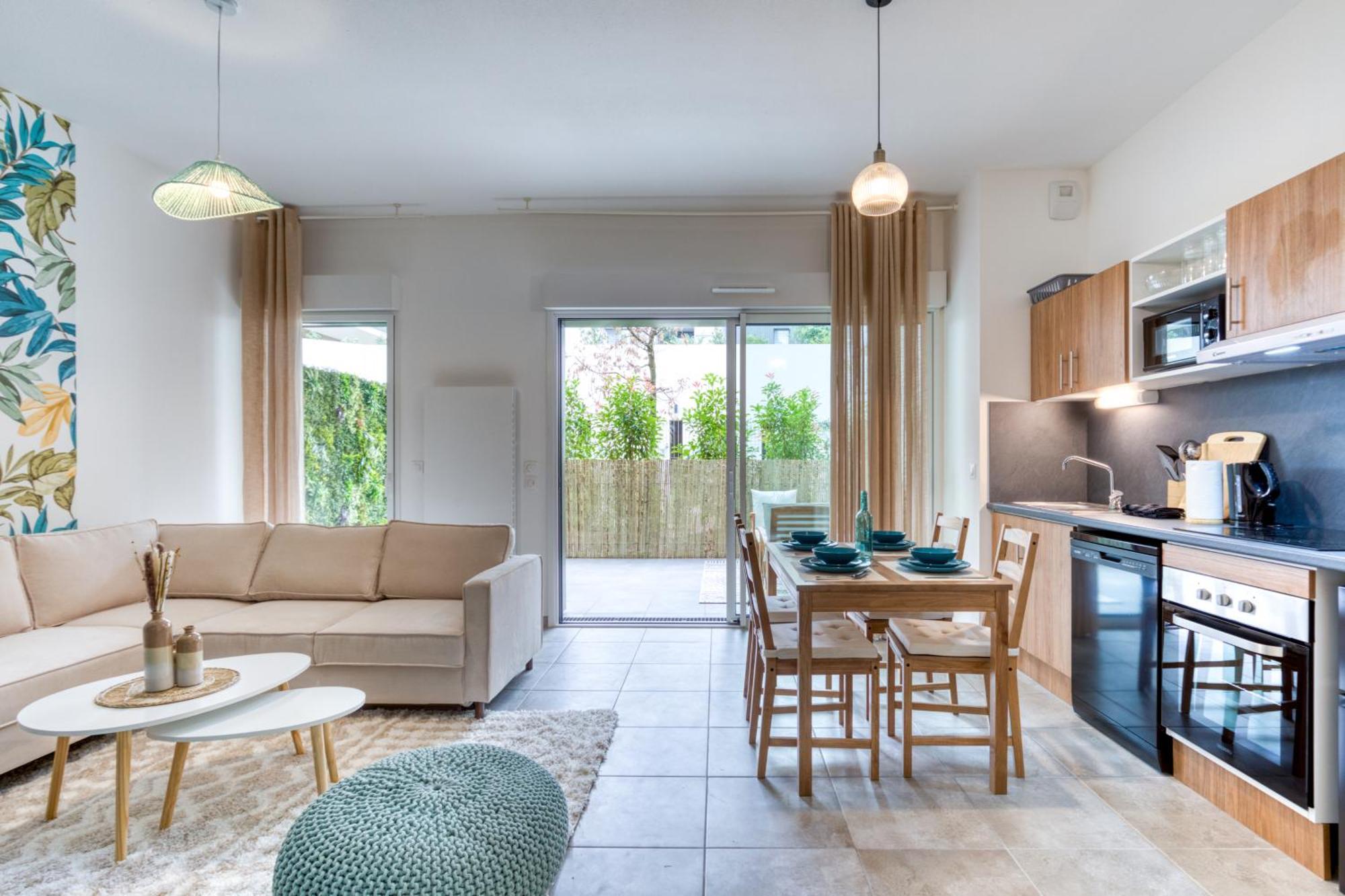 Chic Marianne - Appt T2 Parking Et Terrasse Prives Appartement *