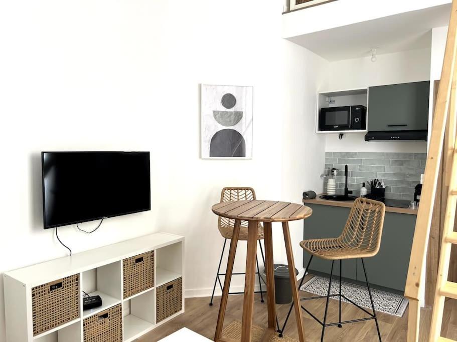 Casa Urbae - Place De La Comedie, Appartement *