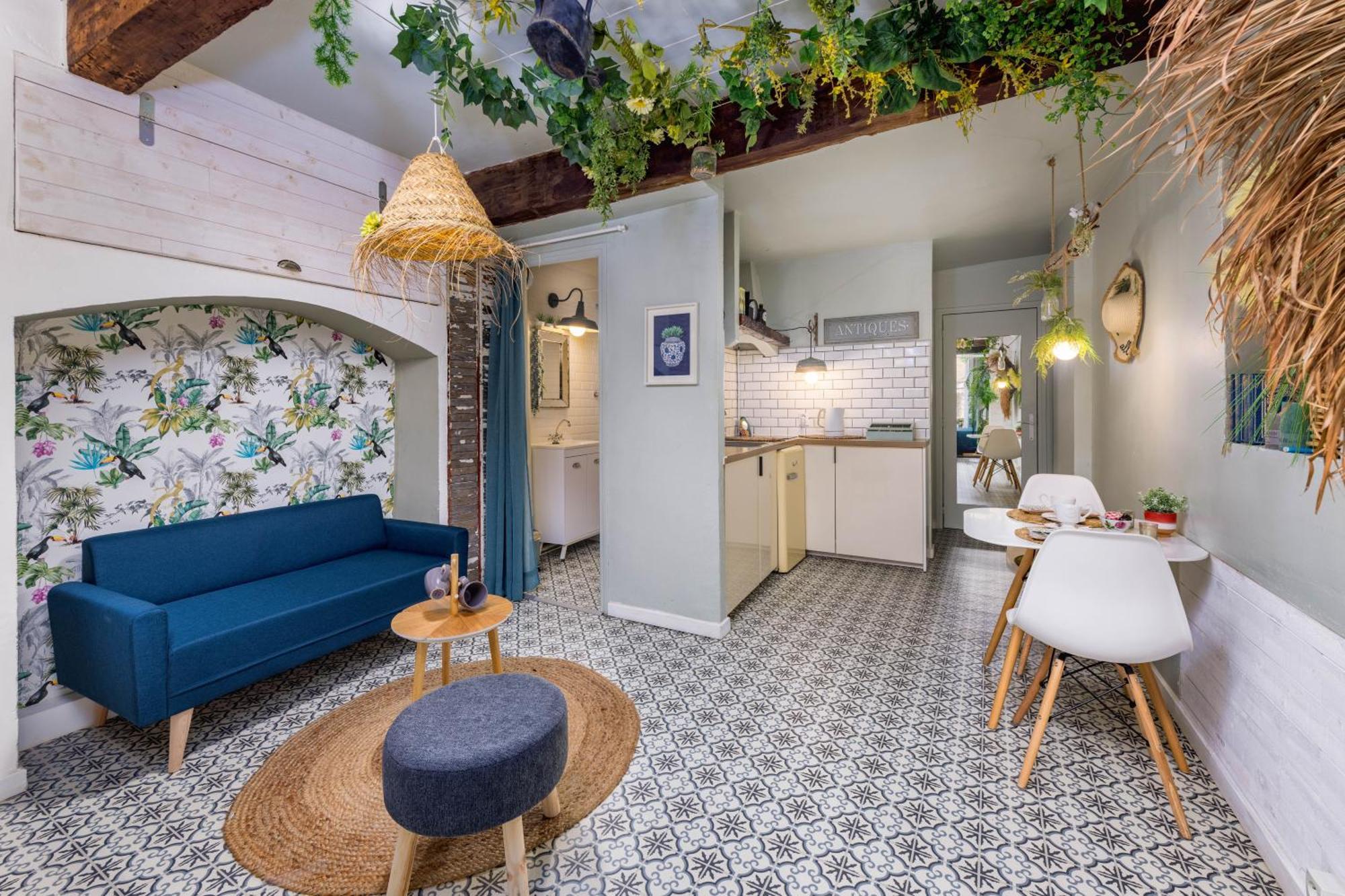 Apartment Youmi - Calme Avec Jacuzzi Et Clim A 5min De La Comedie, Tram A 200m Montpellier