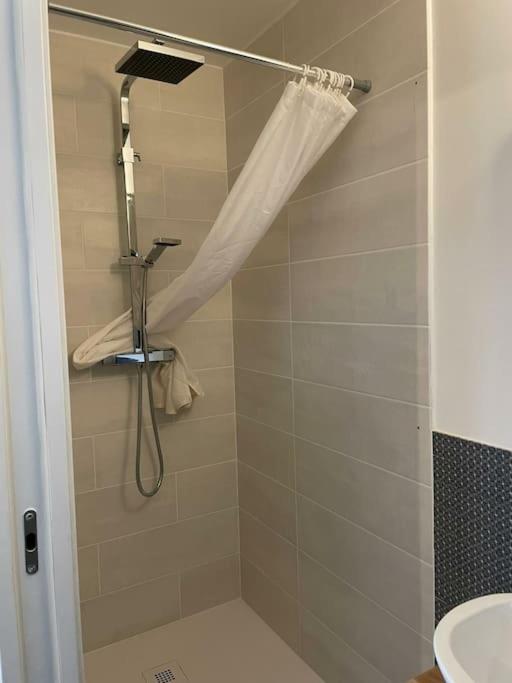 Apartamento Marius, 3 Ch, Parking, Tram Croix D'argent Au Pied, Sleep-in-montpellier