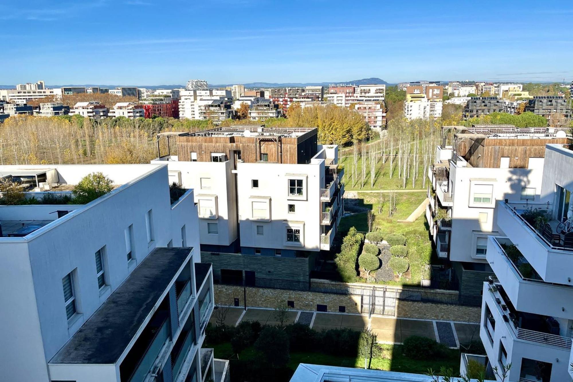 Spacious T3 With Wifi - Terrace And Parking Appartement *