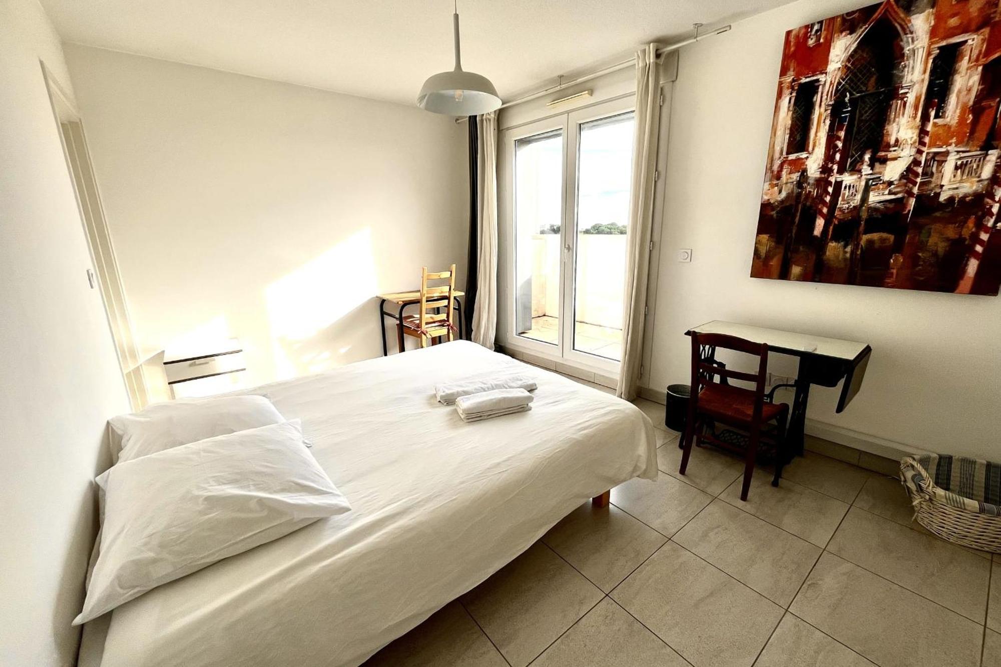 Spacious T3 With Wifi - Terrace And Parking * Montpellier