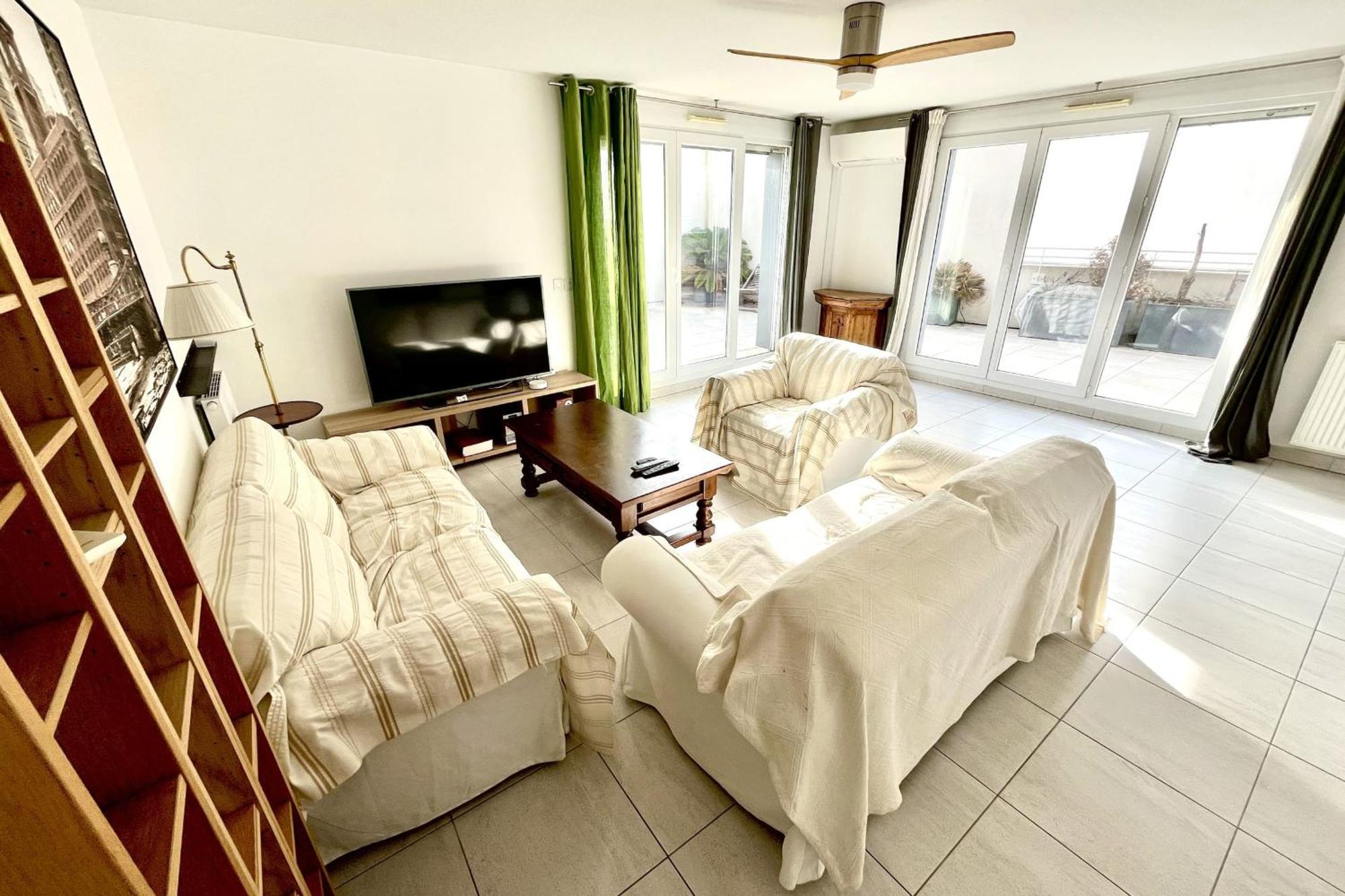 Appartement Spacious T3 With Wifi - Terrace And Parking