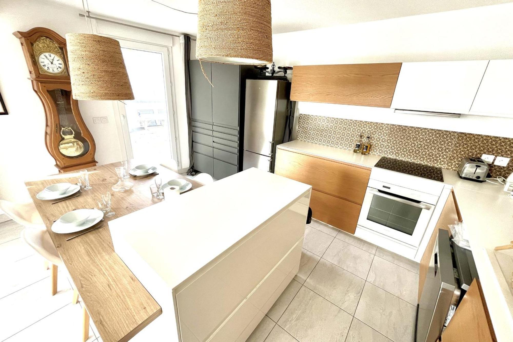 Spacious T3 With Wifi - Terrace And Parking * Montpellier