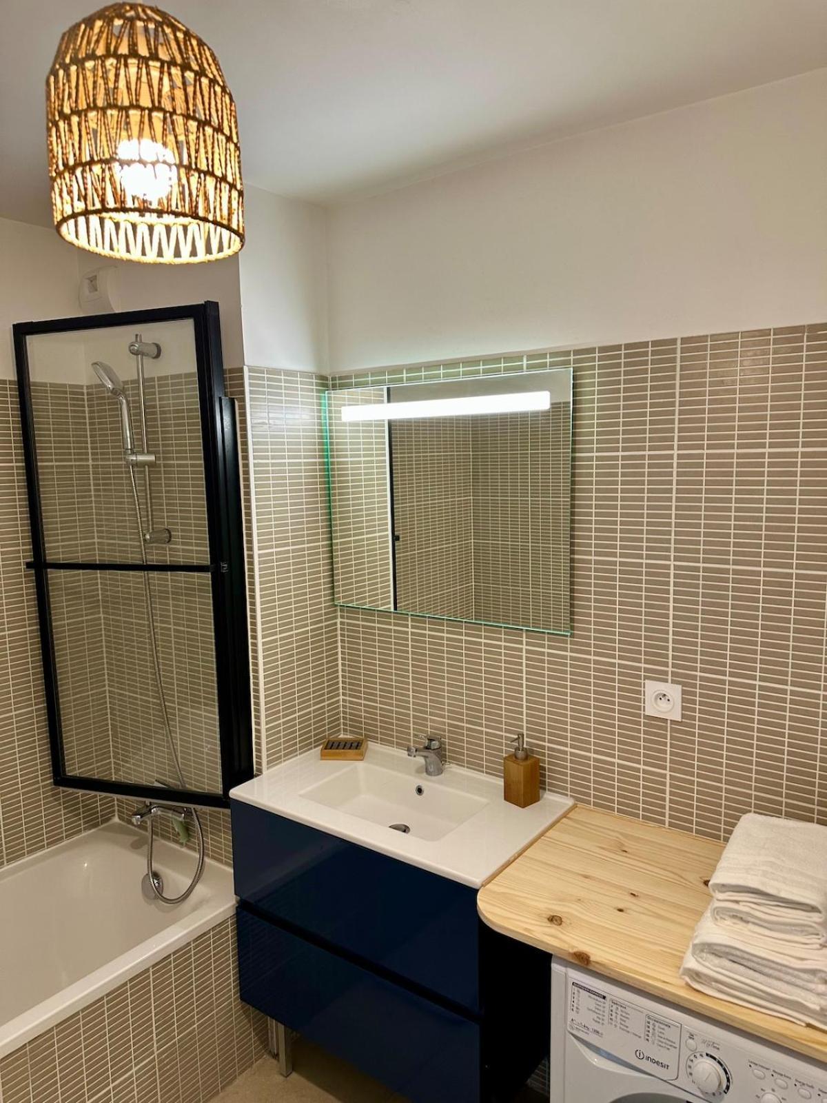 Appartement Tres Bel - 2 *
