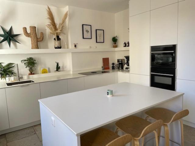 Apartamento Vaste Et Bel En Plein Centre-ville De *