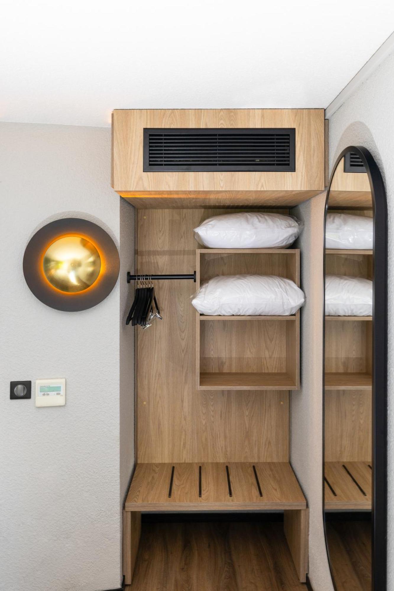 Campanile Sud - A709 Hotel 3*