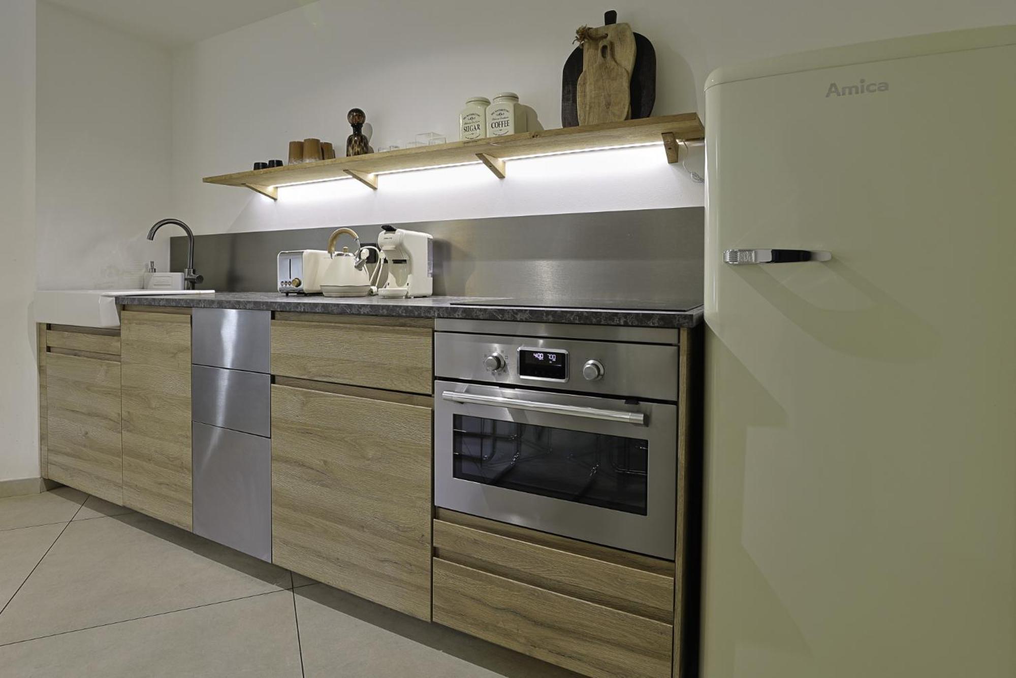 Appartement Superbe 1 Avec Clim, Terrasse Et Parking *