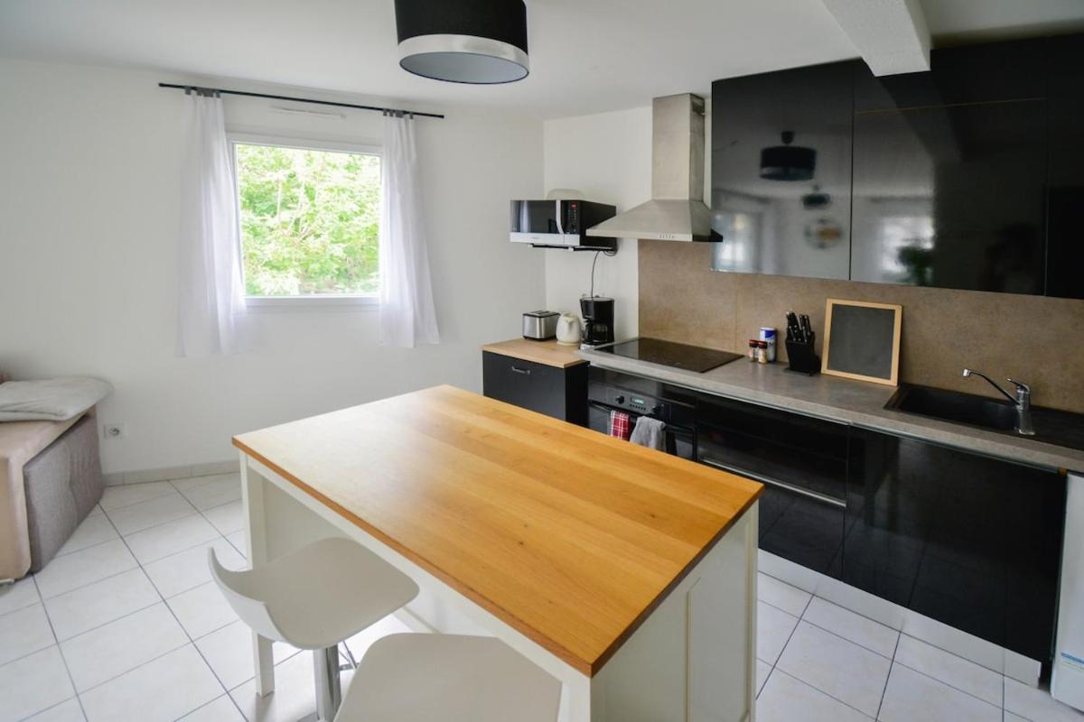 Le Preville Avec Terrasse Et Parking Gratuit *