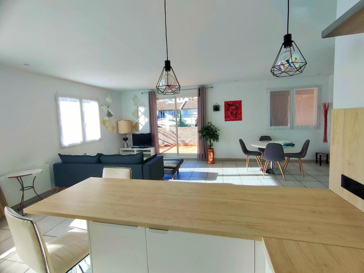 Calme, Terrasse, Garage Et Confort En Pleine