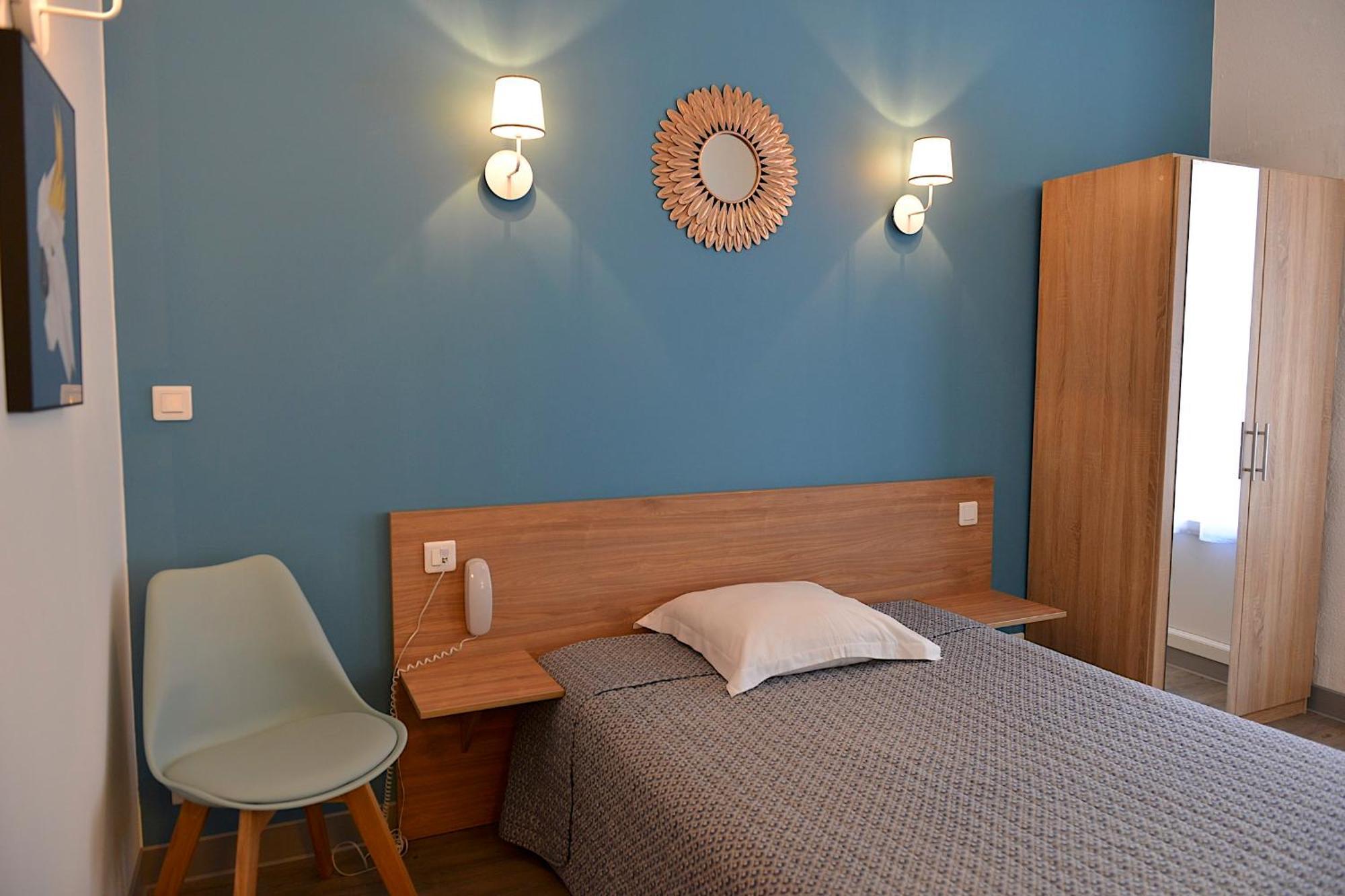 Colisee-verdun Centre Gare Saint-roch Hotel 2*