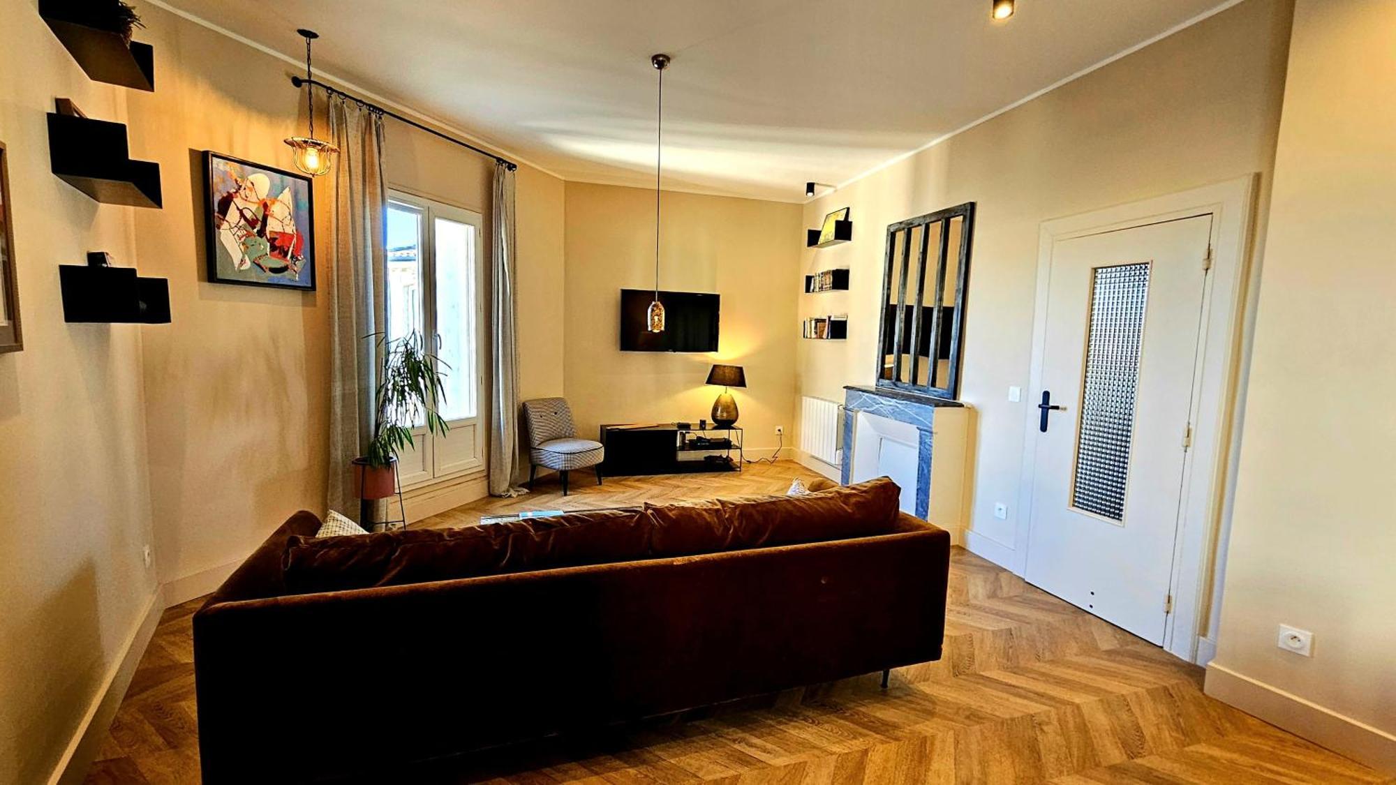 Beautiful Center Of Appartement