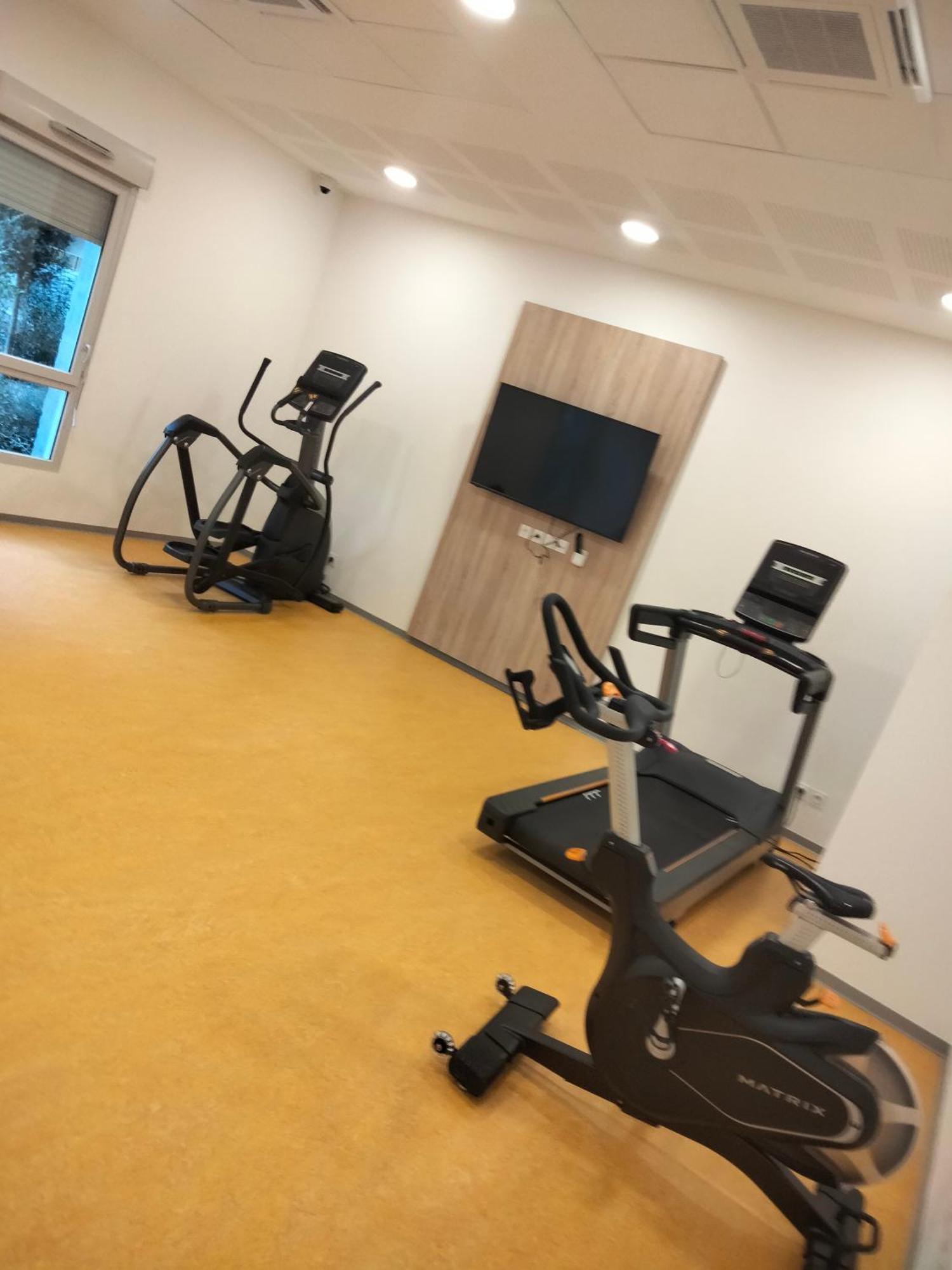 Apartahotel Nemea Mondial 98