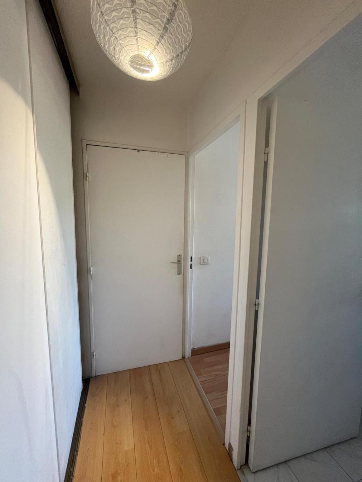 Appartement Appt Lumineux, Terrasse Parking Prive