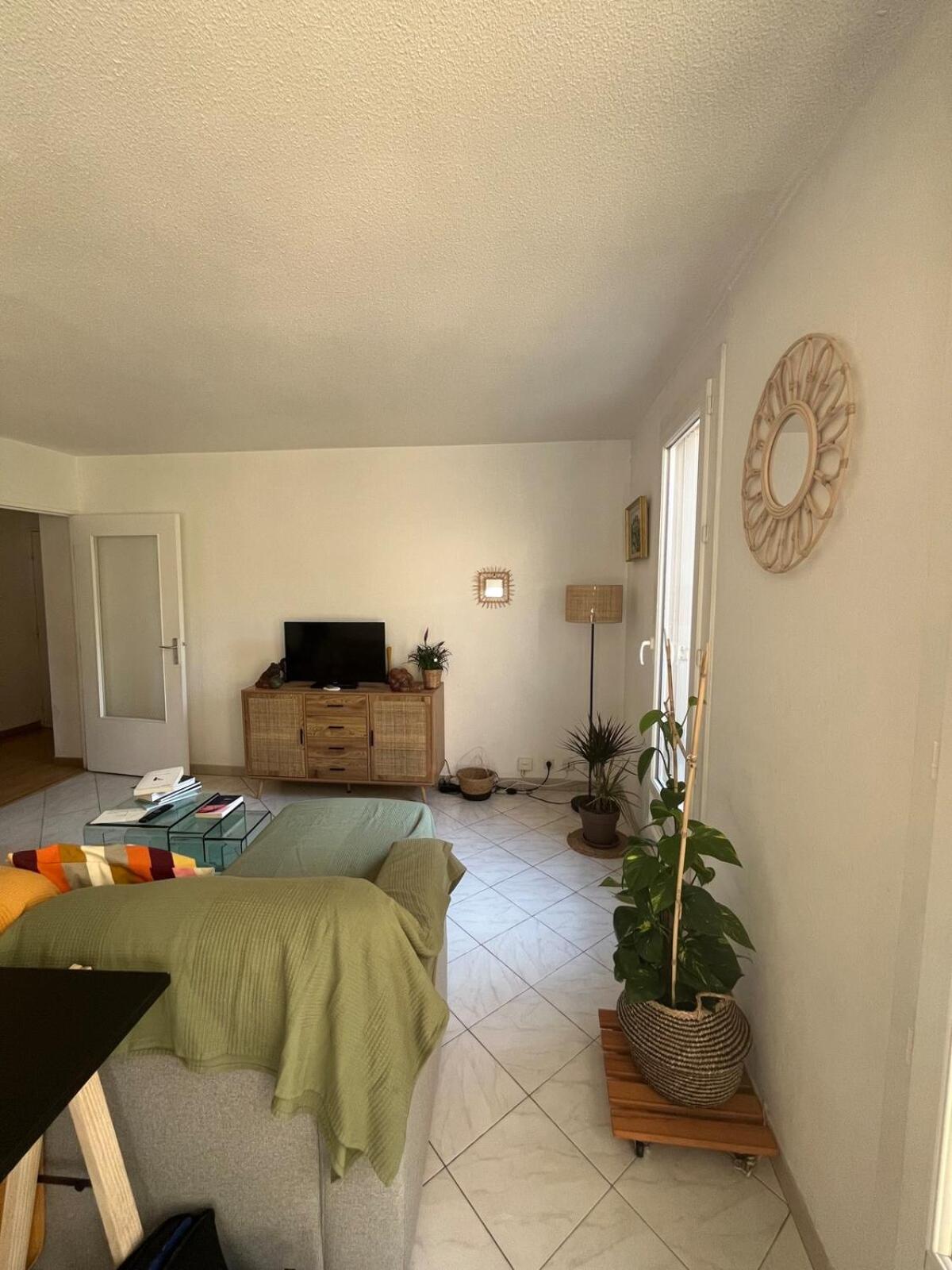 Appartement Appt Lumineux, Terrasse Parking Prive *