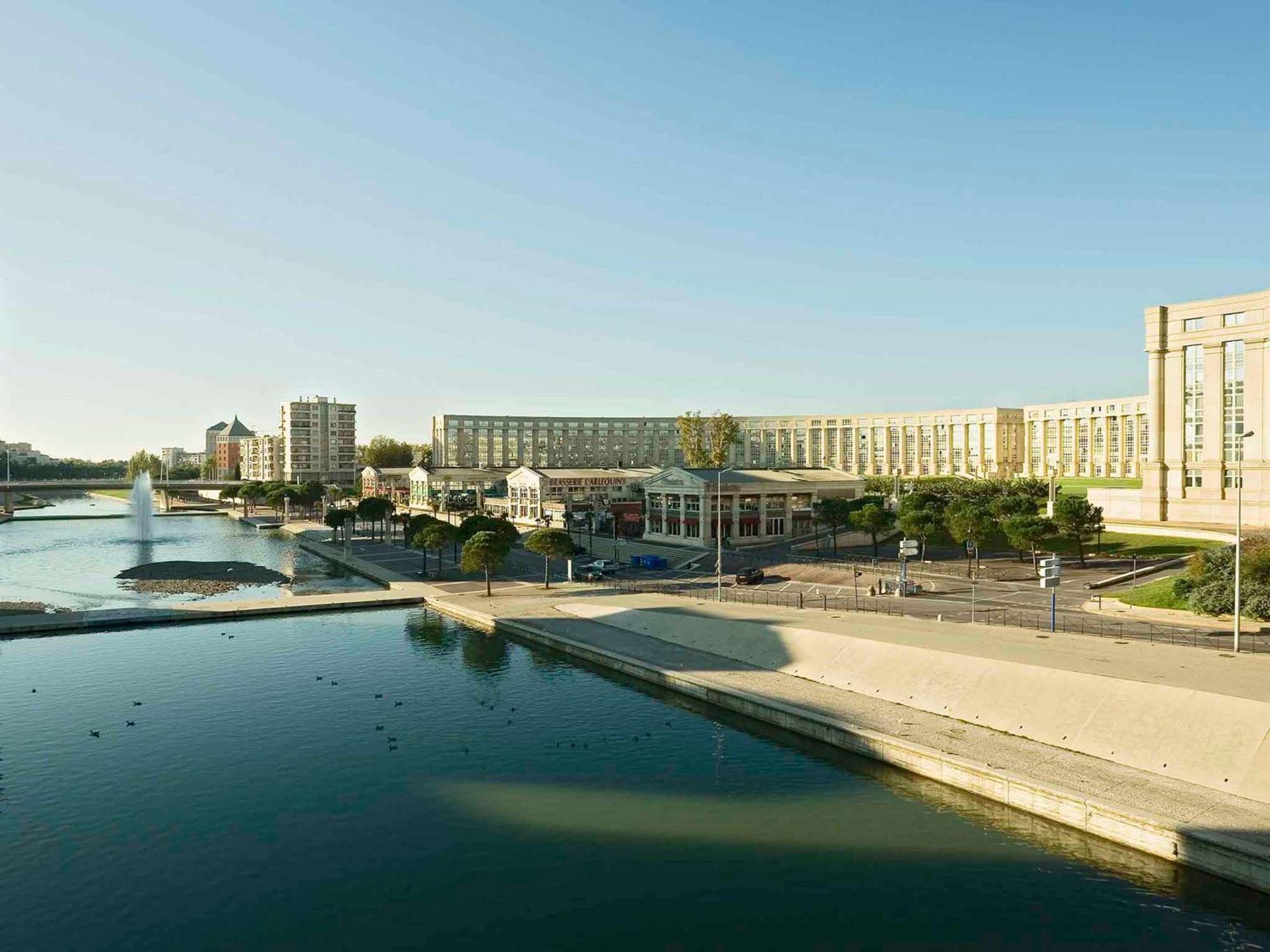 Ibis Centre Comedie 3*