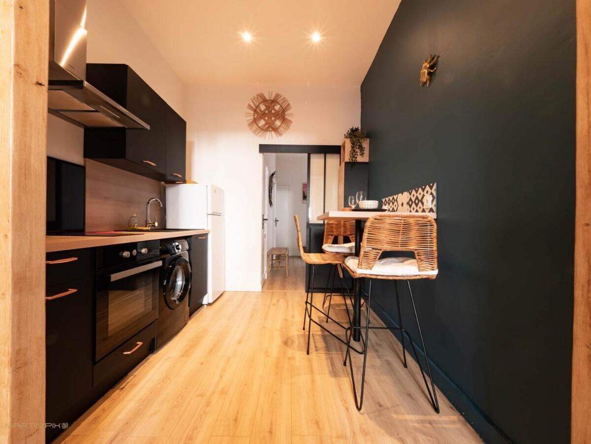 Apartment La Coquille - Terrasse Et Climatisation En Centre - Gare Saint Roch Montpellier
