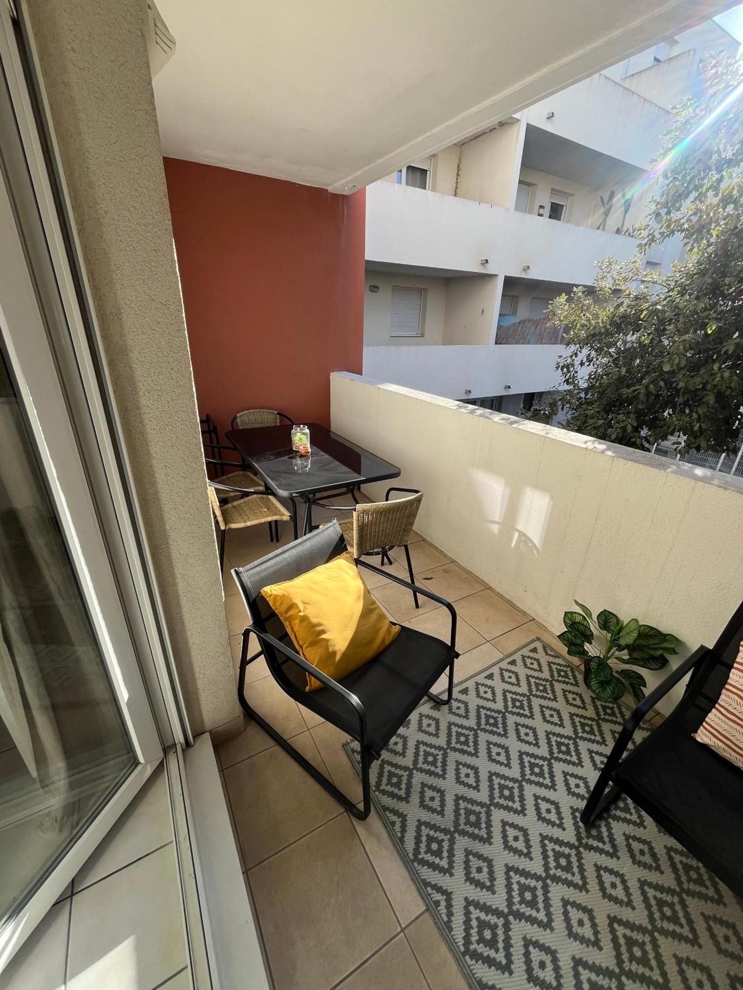 Joli / Parking / Clim / Wifi * Montpellier