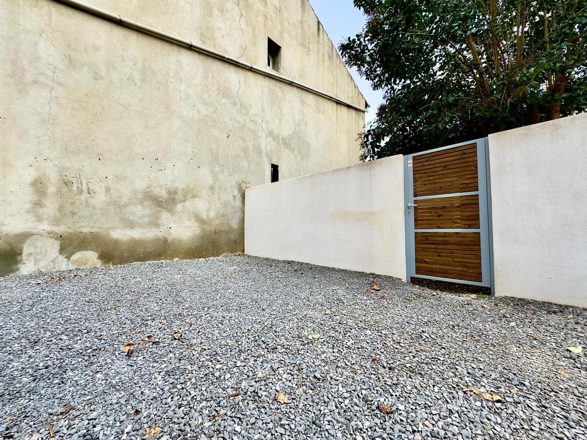 Loft - 10 Min Du Centre - Terrasse - Parking Appartement *