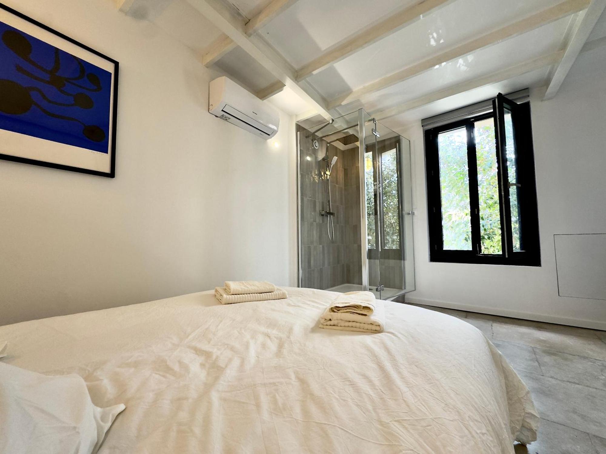 Loft - 10 Min Du Centre - Terrasse - Parking Appartement