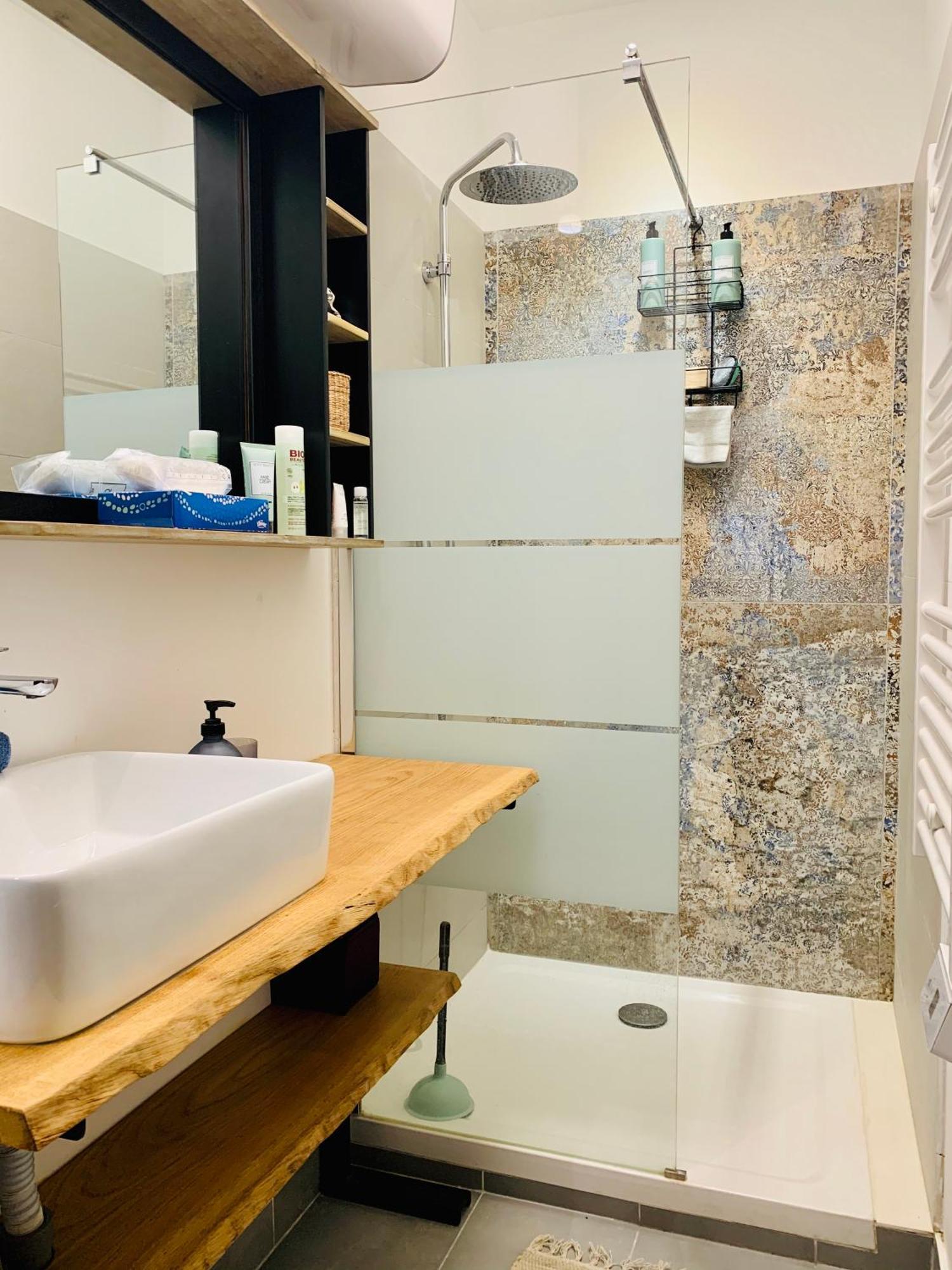 2p 38m2 Historic Center & Old World Charm Montpellier