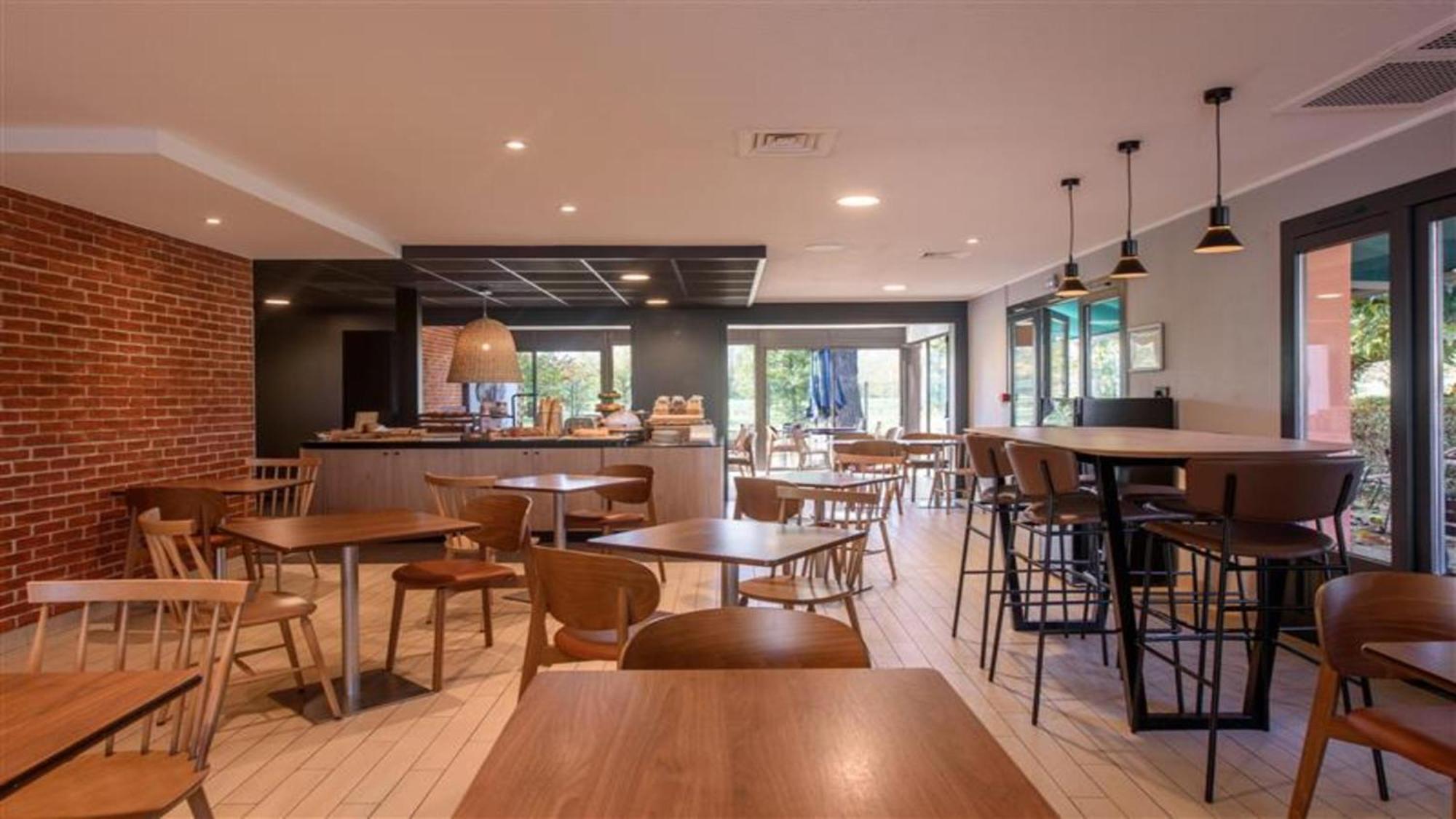 Hotel Campanile Sud - A709 Montpellier
