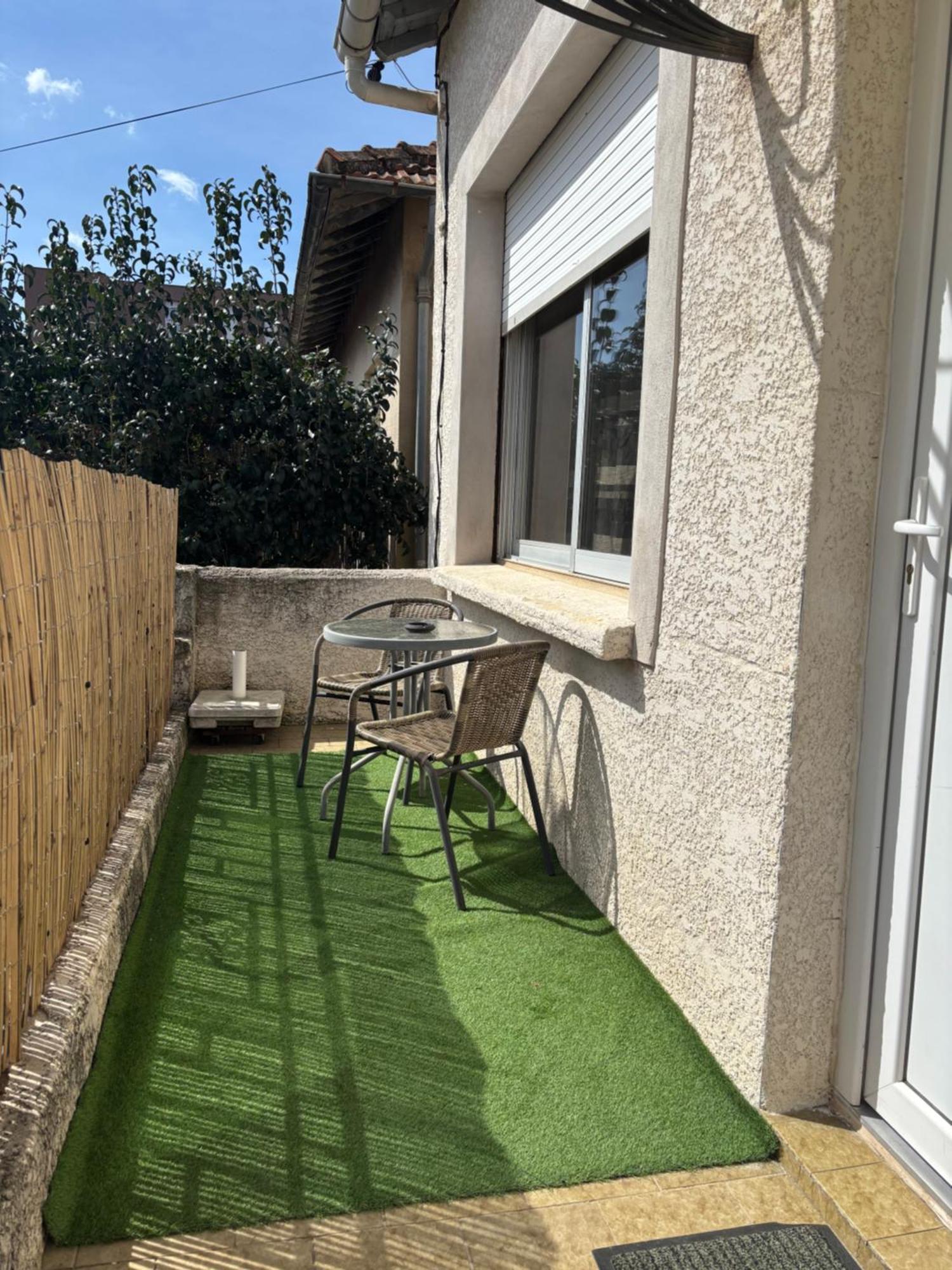 Unique Appartement Zen Et Detente Dans Villa Avec Piscine Tres Bien Place Apartamento *