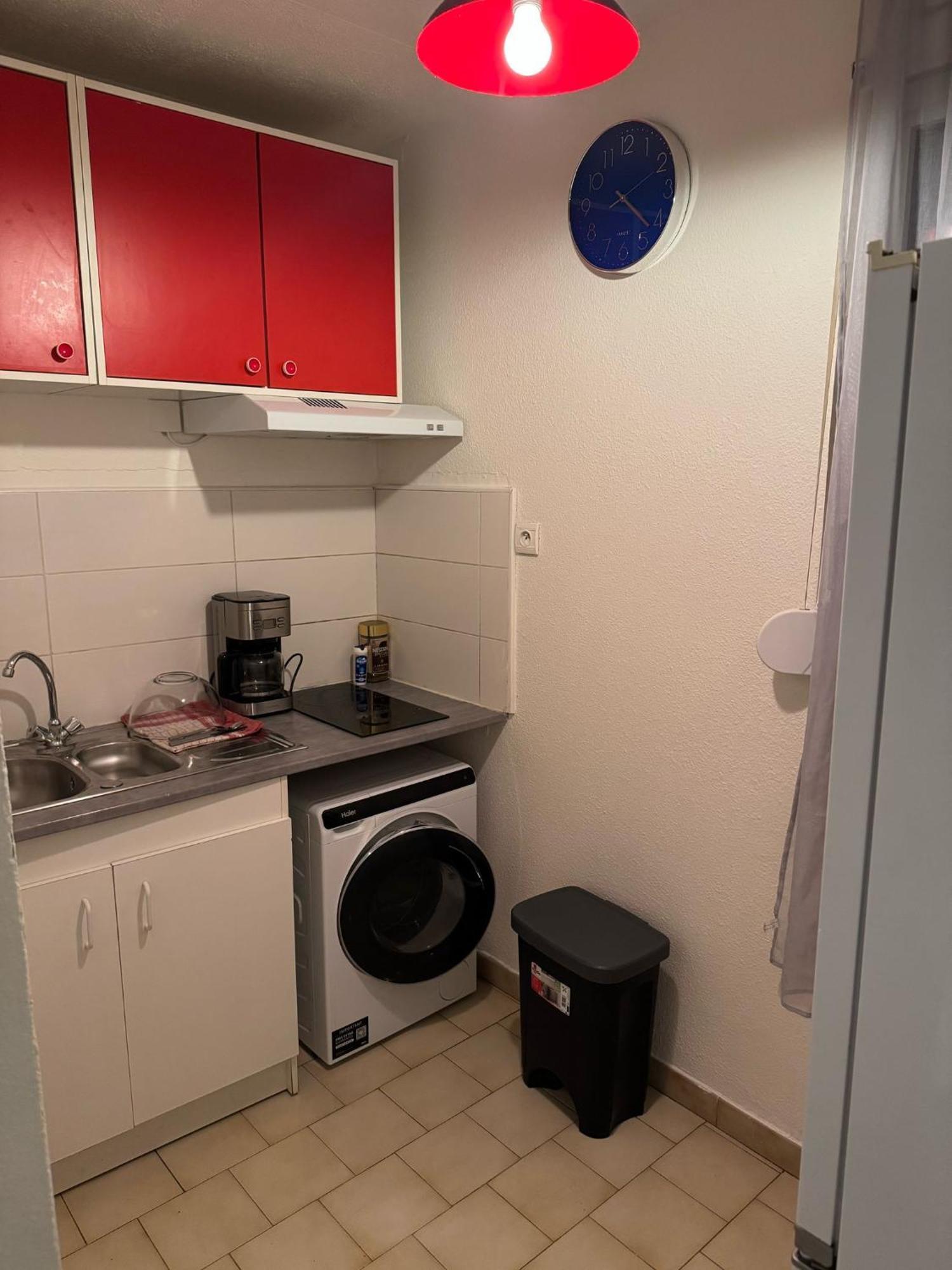 T2 Plein Sud Clim Wifi Terrasse De 16m2 Apartment Montpellier