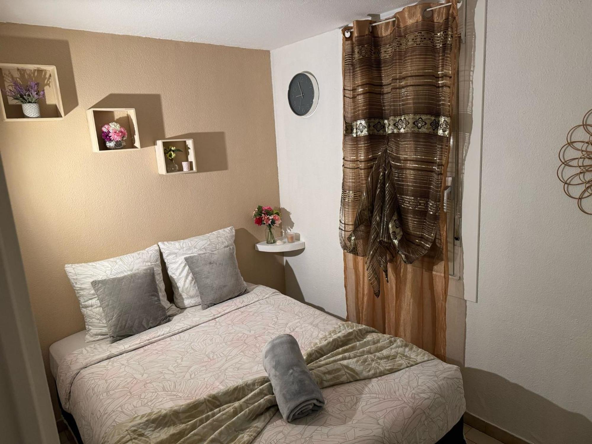 T2 Plein Sud Clim Wifi Terrasse De 16m2 * Montpellier