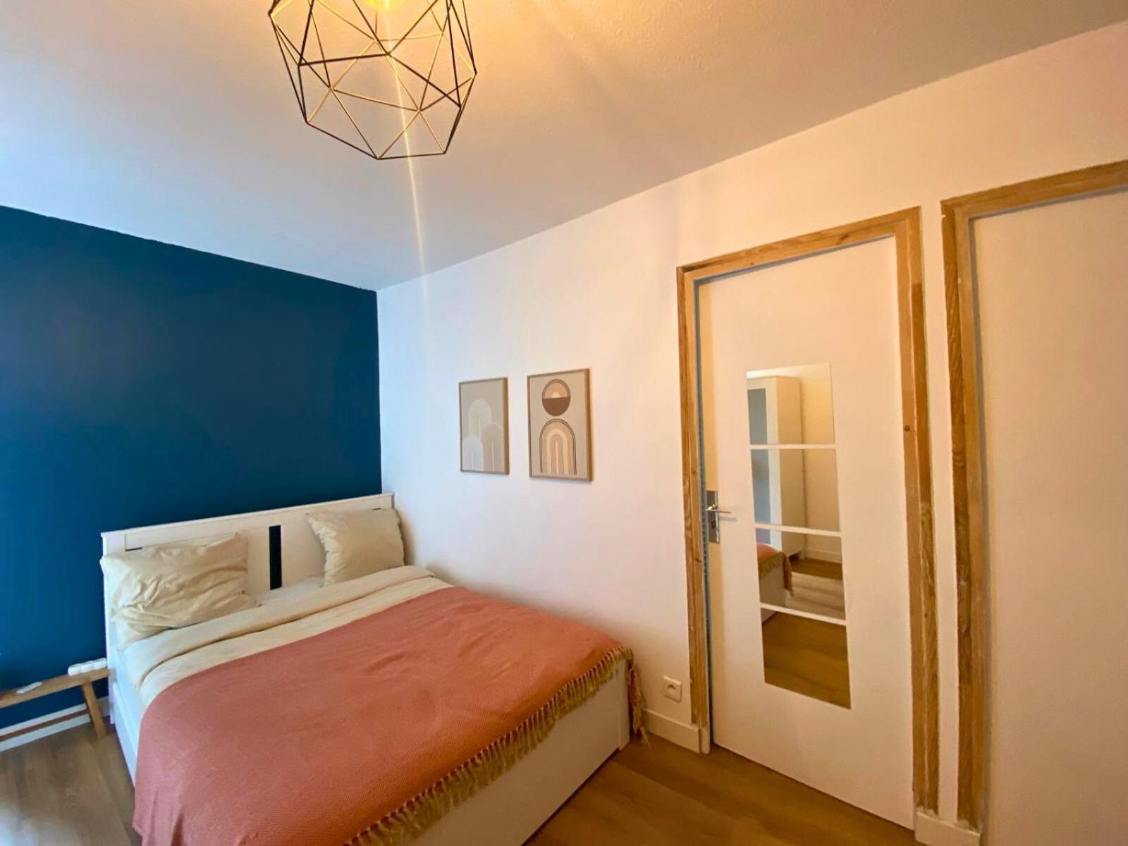 Apartment T1 Cosy- Terrasse - Parking Gratuit *