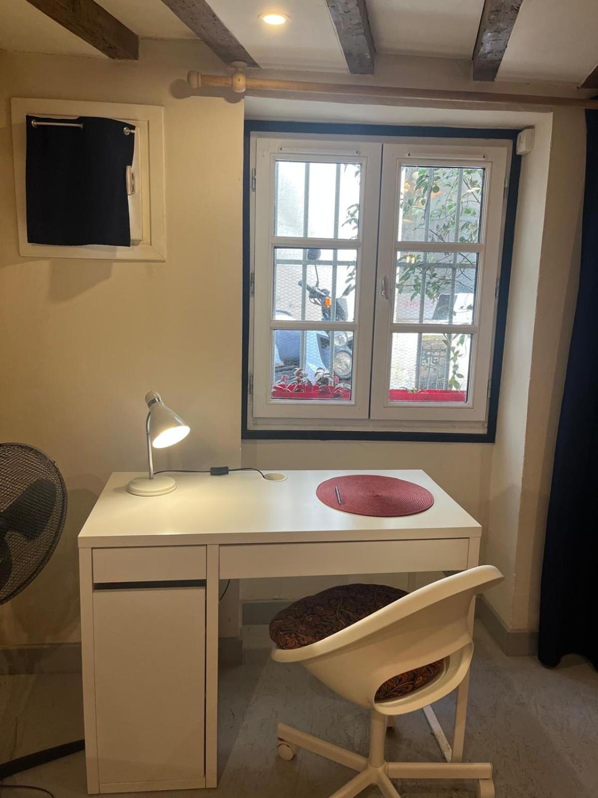 Charming Studio, Ecusson * Montpellier