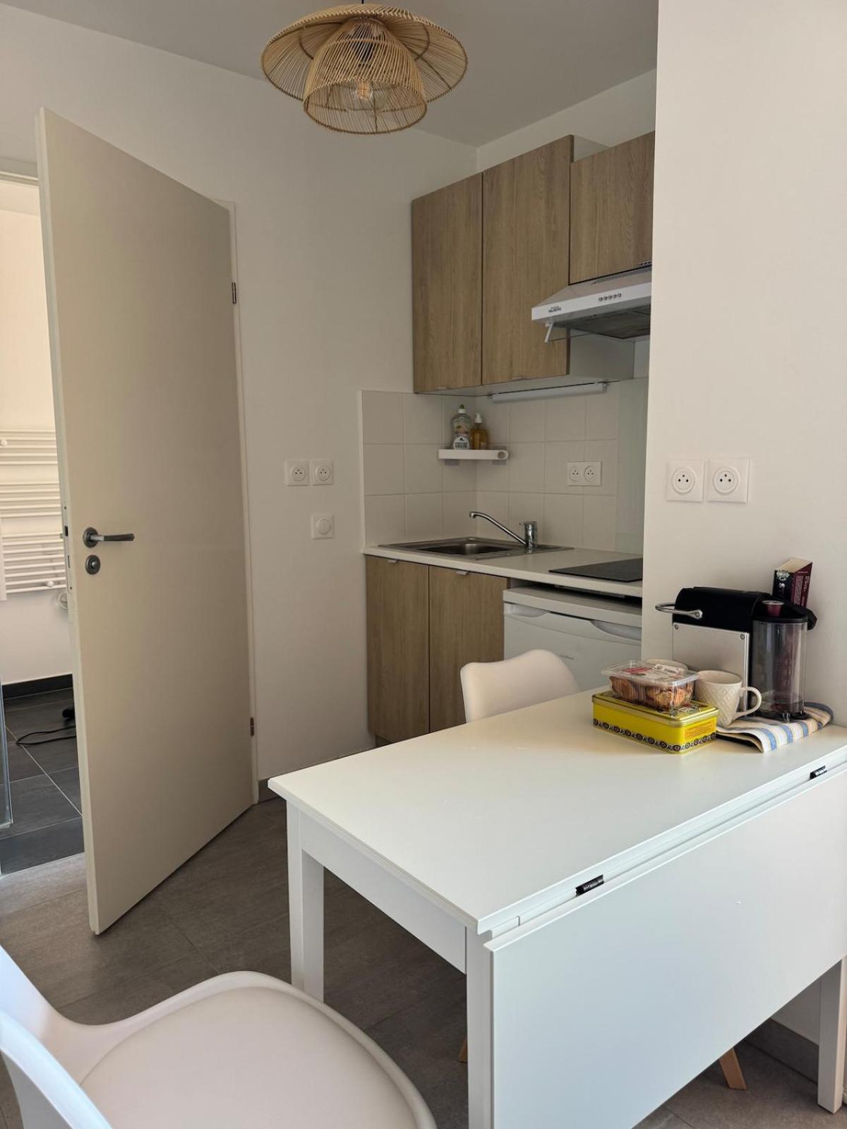 Appartement Cozy Proche Du Centre Terrasse,parking