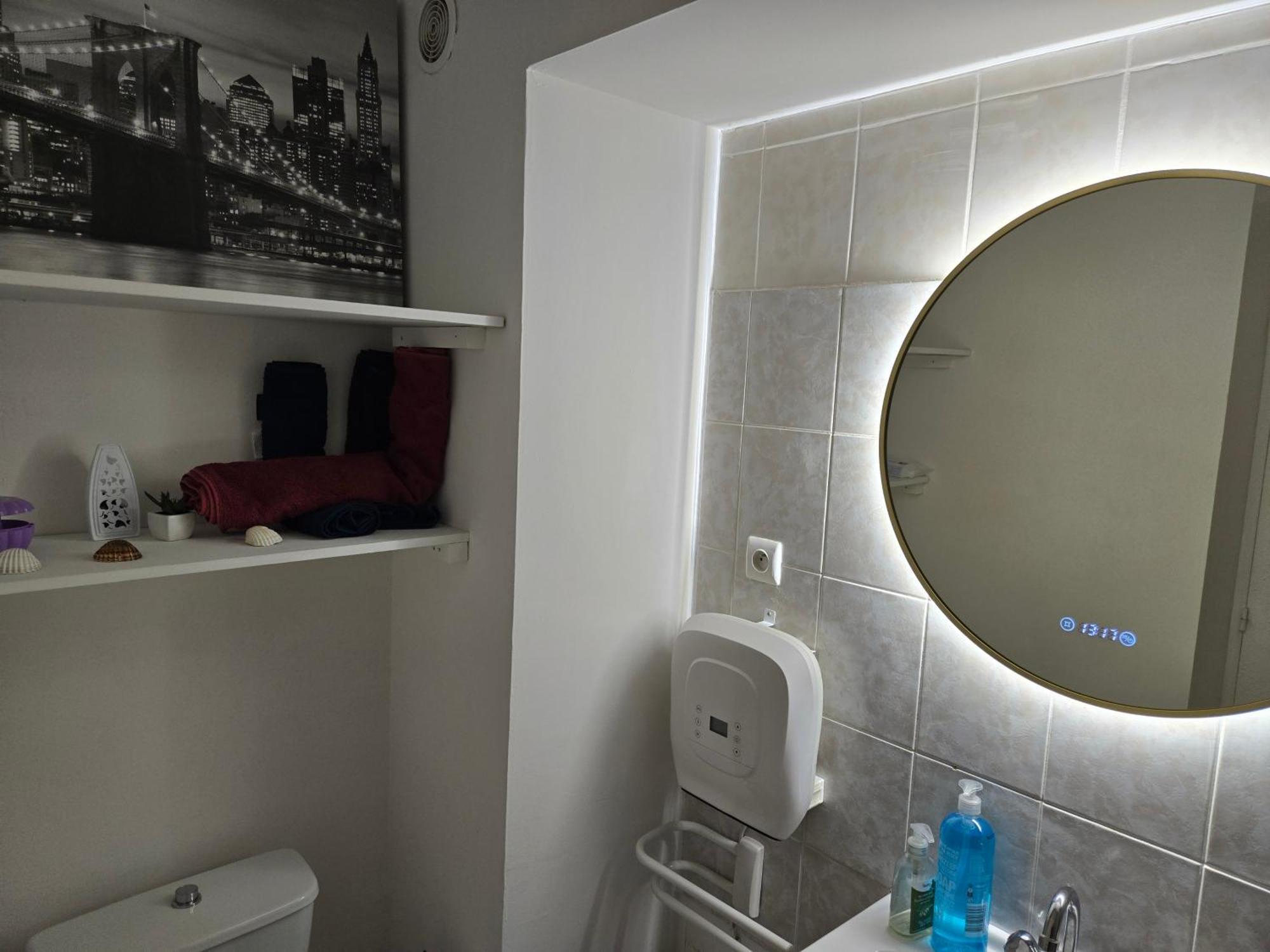 T2 Plein Sud Clim Wifi Terrasse De 16m2 Apartment Montpellier