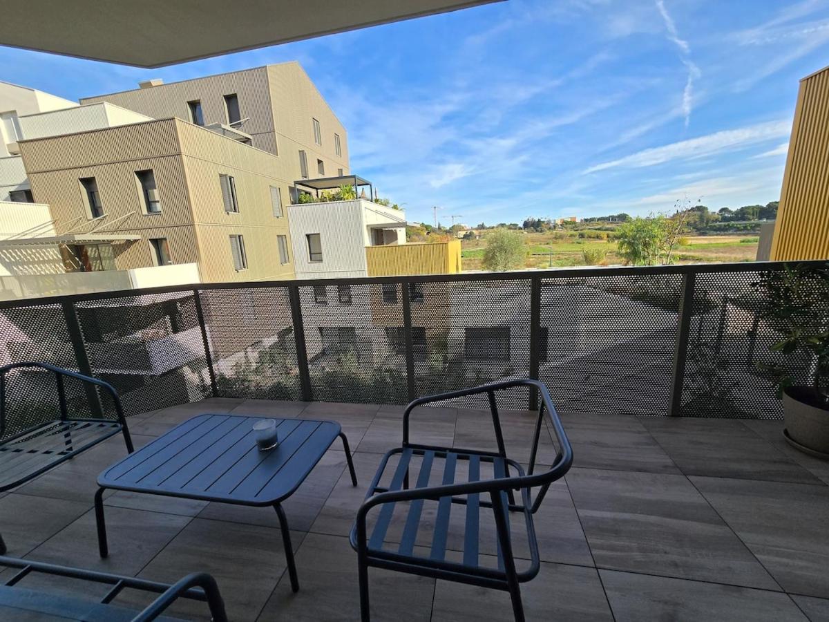 Pavlova : Calme, Vue, Elegant, Spacieux, Sur Et Central Montpellier