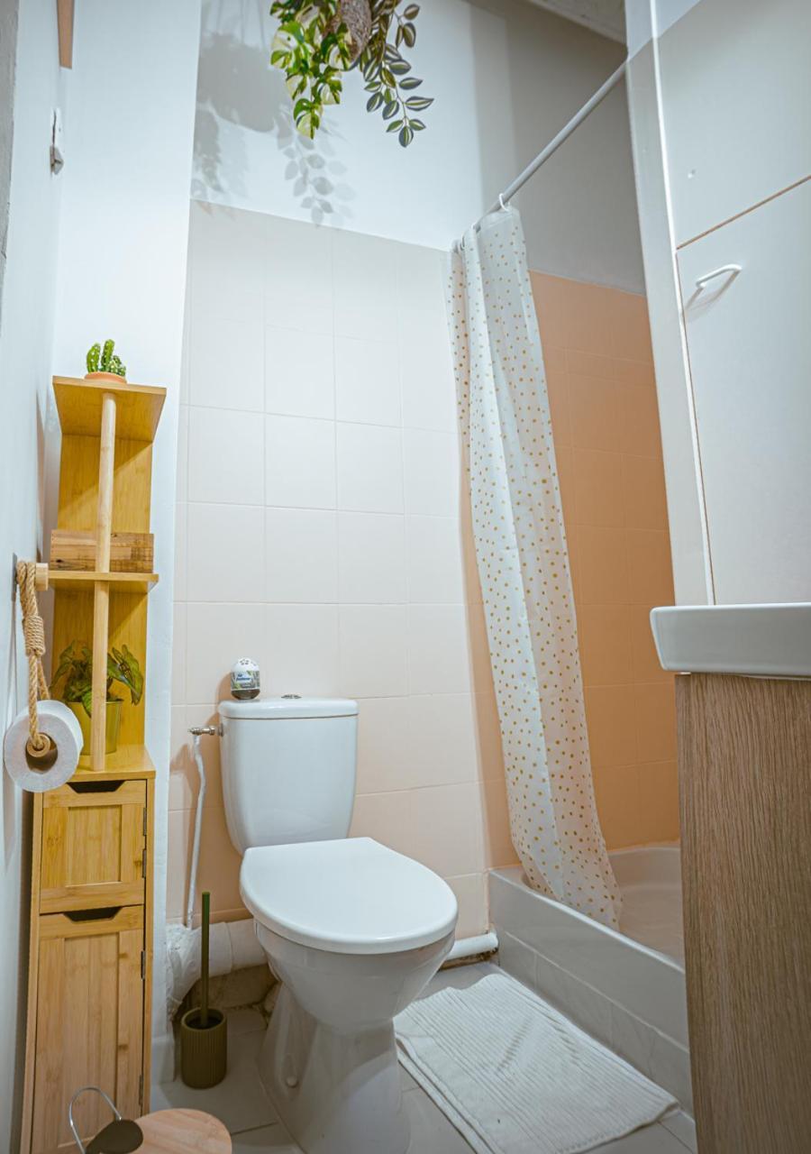 Le Nid De L'ecusson Appartement *