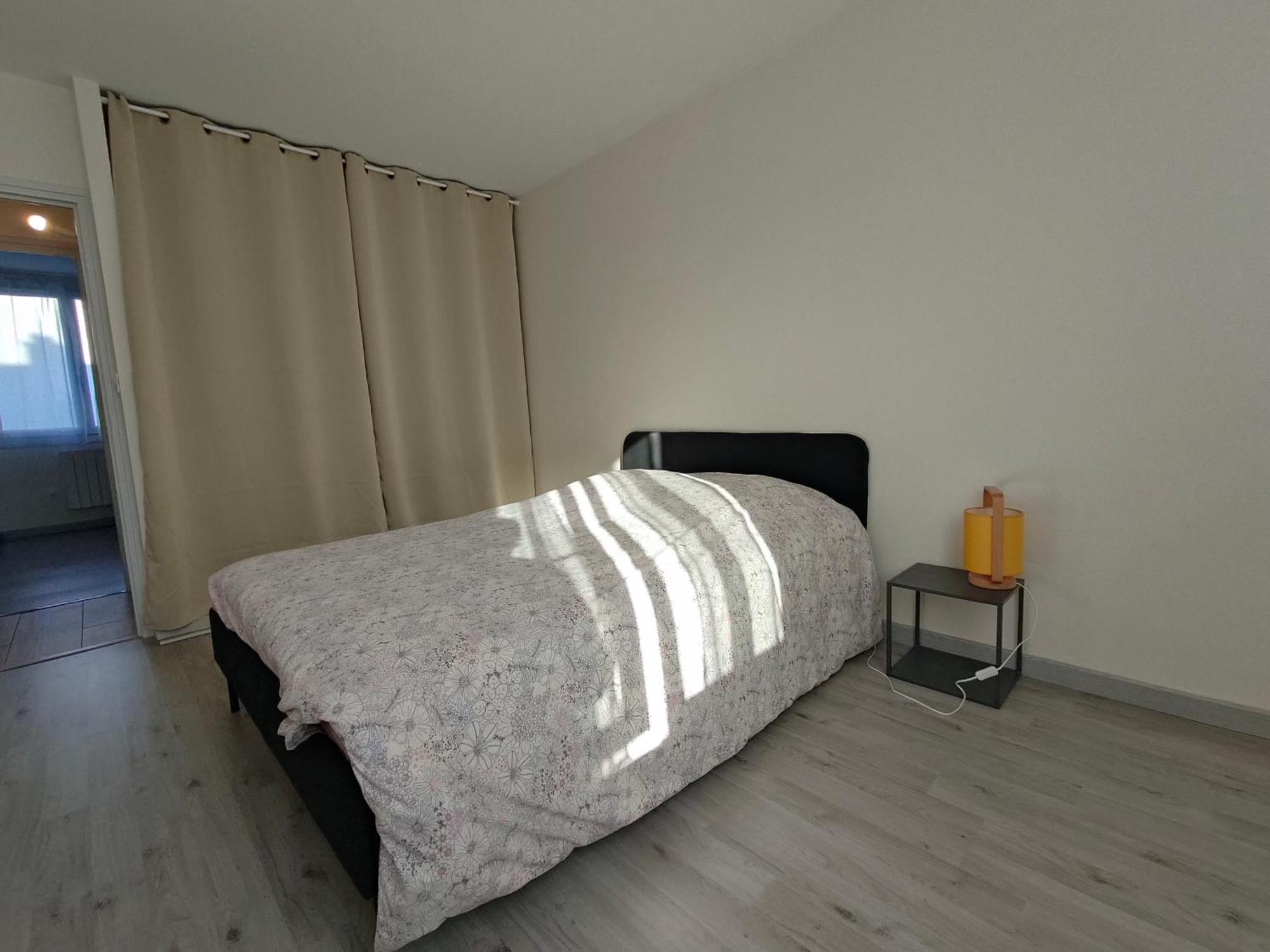 Appartement 3 Avec Balcon Et Parking
