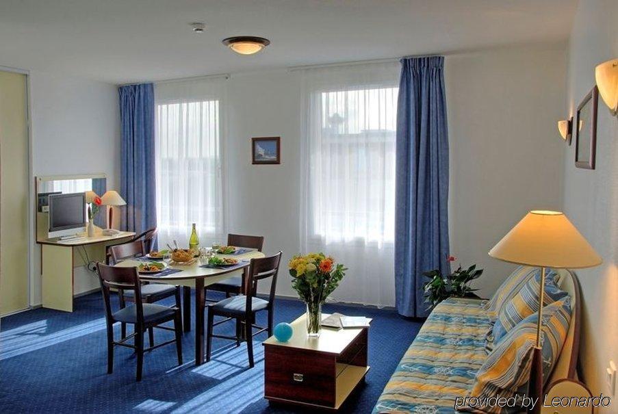 Aparthotel Appart'city Confort Saint Roch 3*