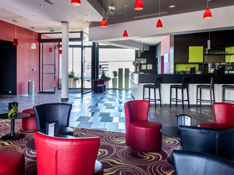 Holiday Express - Odysseum By Ihg