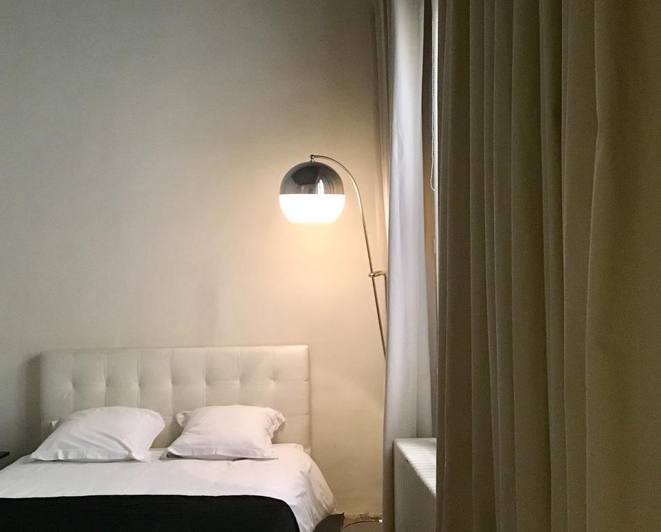 Palais Des Rois D'aragon Guest house