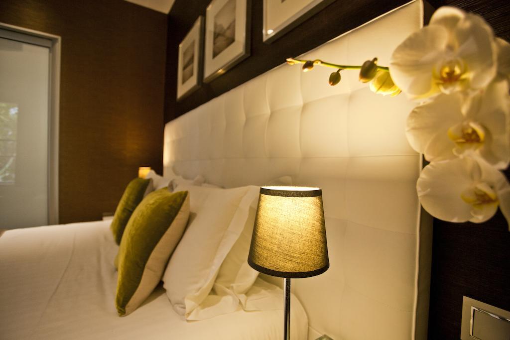 Hotel Des Arceaux 3*