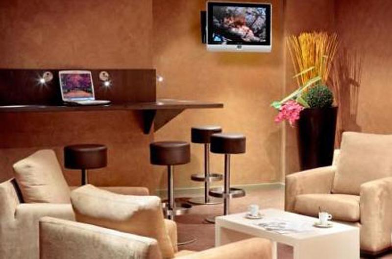 Appart'city Confort Ovalie Ii Aparthotel Montpellier