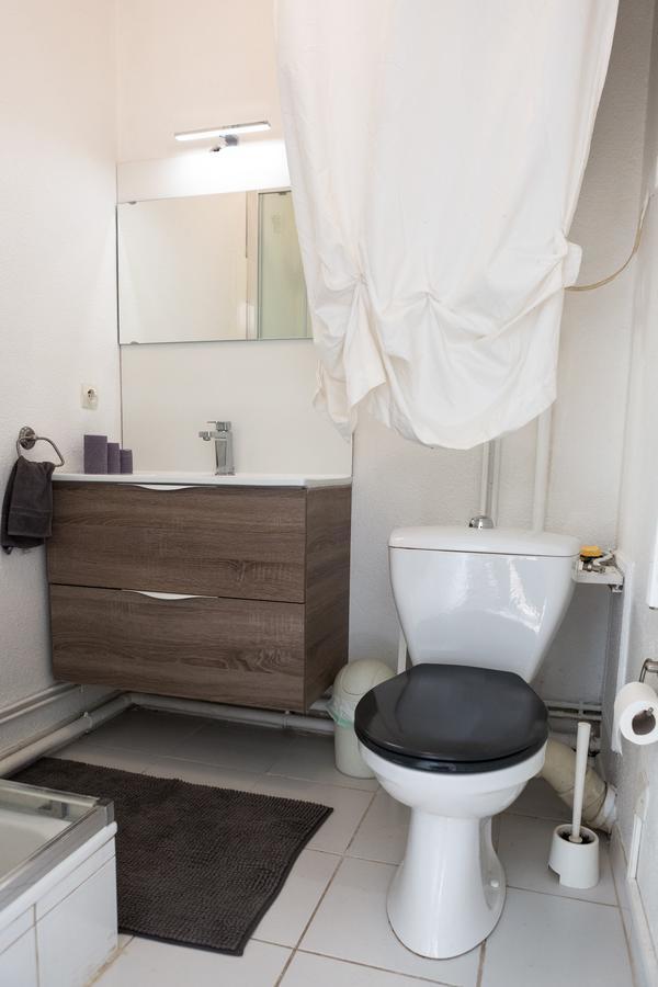 L&j Share - Studio Rives Du Lez Appartement *