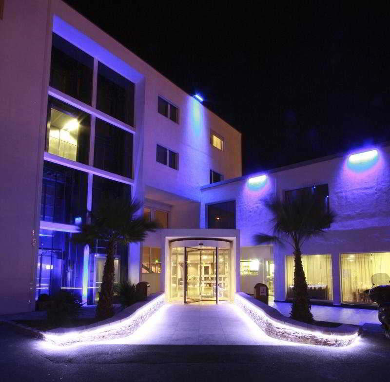 Campanile Ouest - Croix D'argent 4* Montpellier