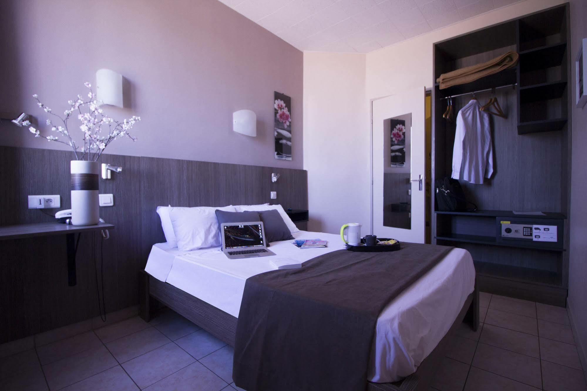 Le Strasbourg Hotel