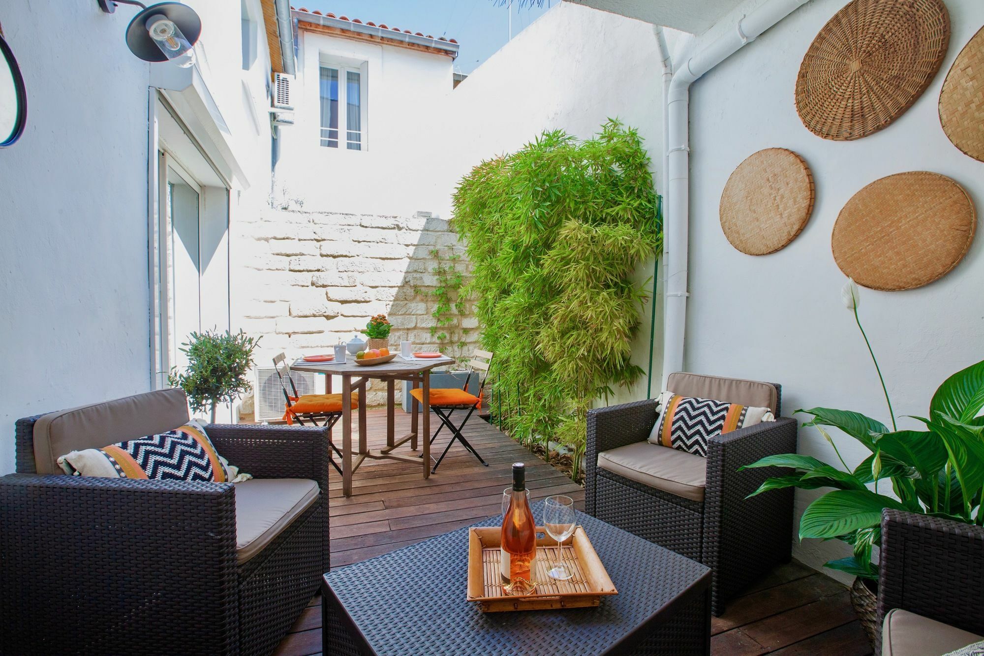 Appartement Chic - La Terrasse Bazille - Netflix *