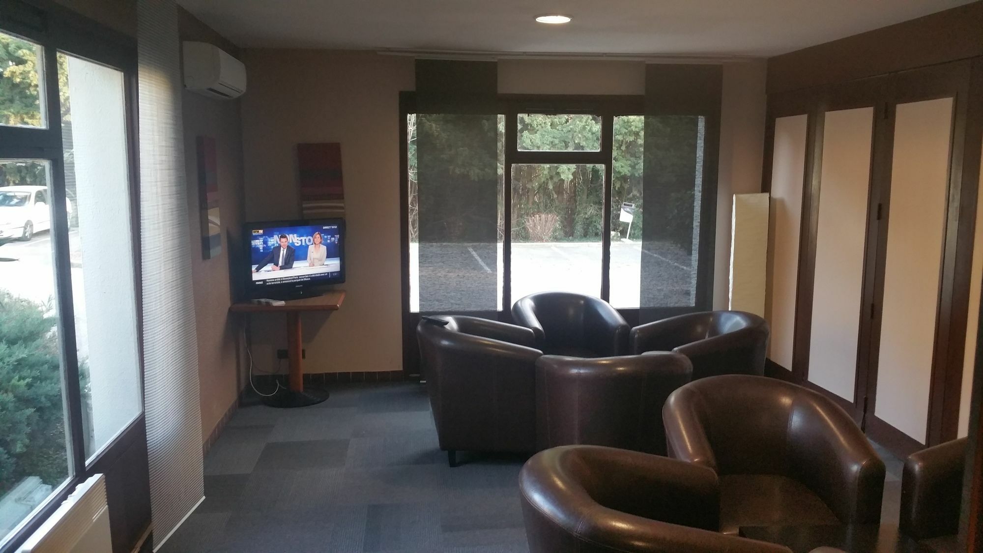 Campanile Sud - A709 Hotel 3*