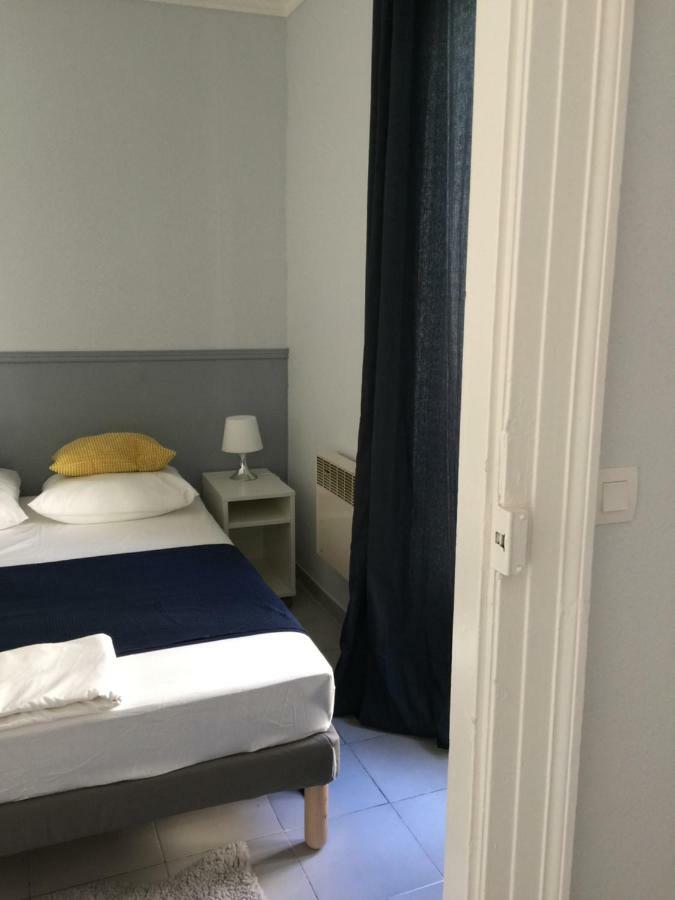 Place Comedie Moliere Apartment
