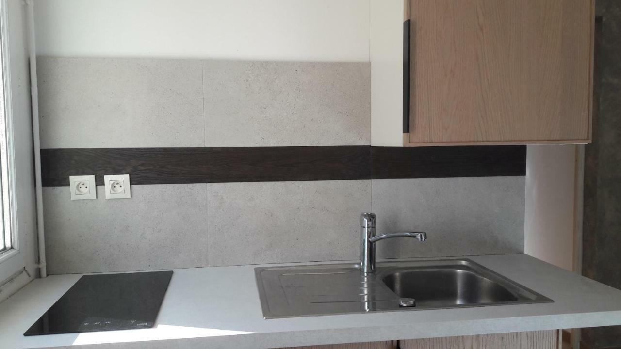 F2 Rigaud Au Calme Appartement *